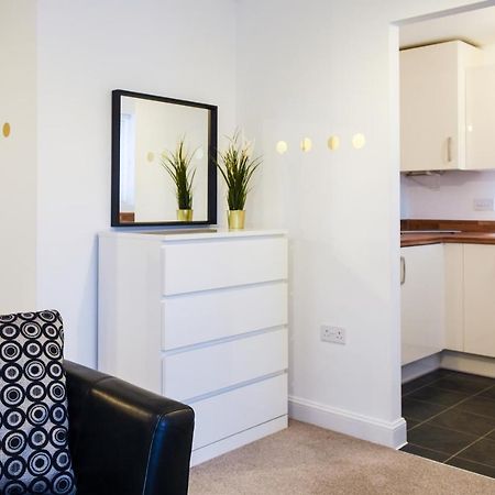 1 Bedroom Apartment Leamington Spa Hosted By Golden Key Уорик Экстерьер фото