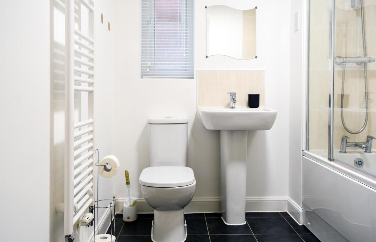 1 Bedroom Apartment Leamington Spa Hosted By Golden Key Уорик Экстерьер фото